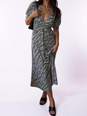 Faithfull The Brand NWT Marie Louise Animal Zebra Print Midi Puff Sleeve Dress
